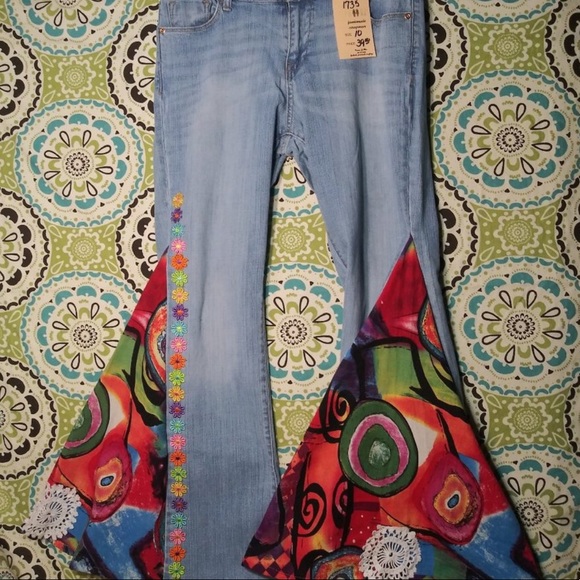 Here are the jeans. - Picture 13 of 16